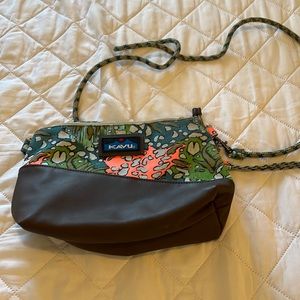 Kavu crossbody